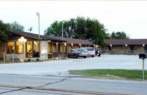 Interstate Motel Wills Point Екстер'єр фото