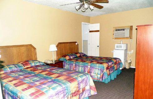 Interstate Motel Wills Point Номер фото